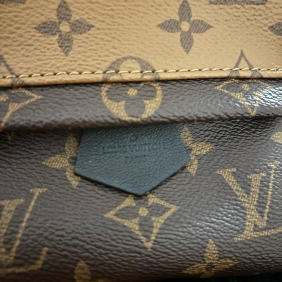 Mini Louis Vuitton backpack reverse - Picture 4 of 13